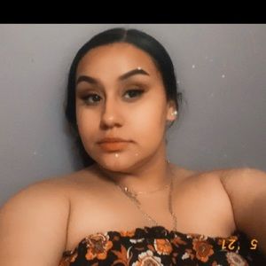 Meet your Posher, Lorena